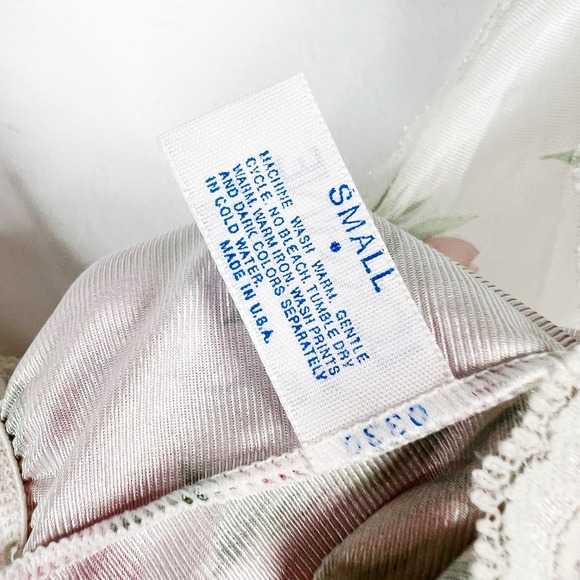 Vintage Lorraine floral satin long nightgown deep neckline lace trim Size small - Picture 5 of 9